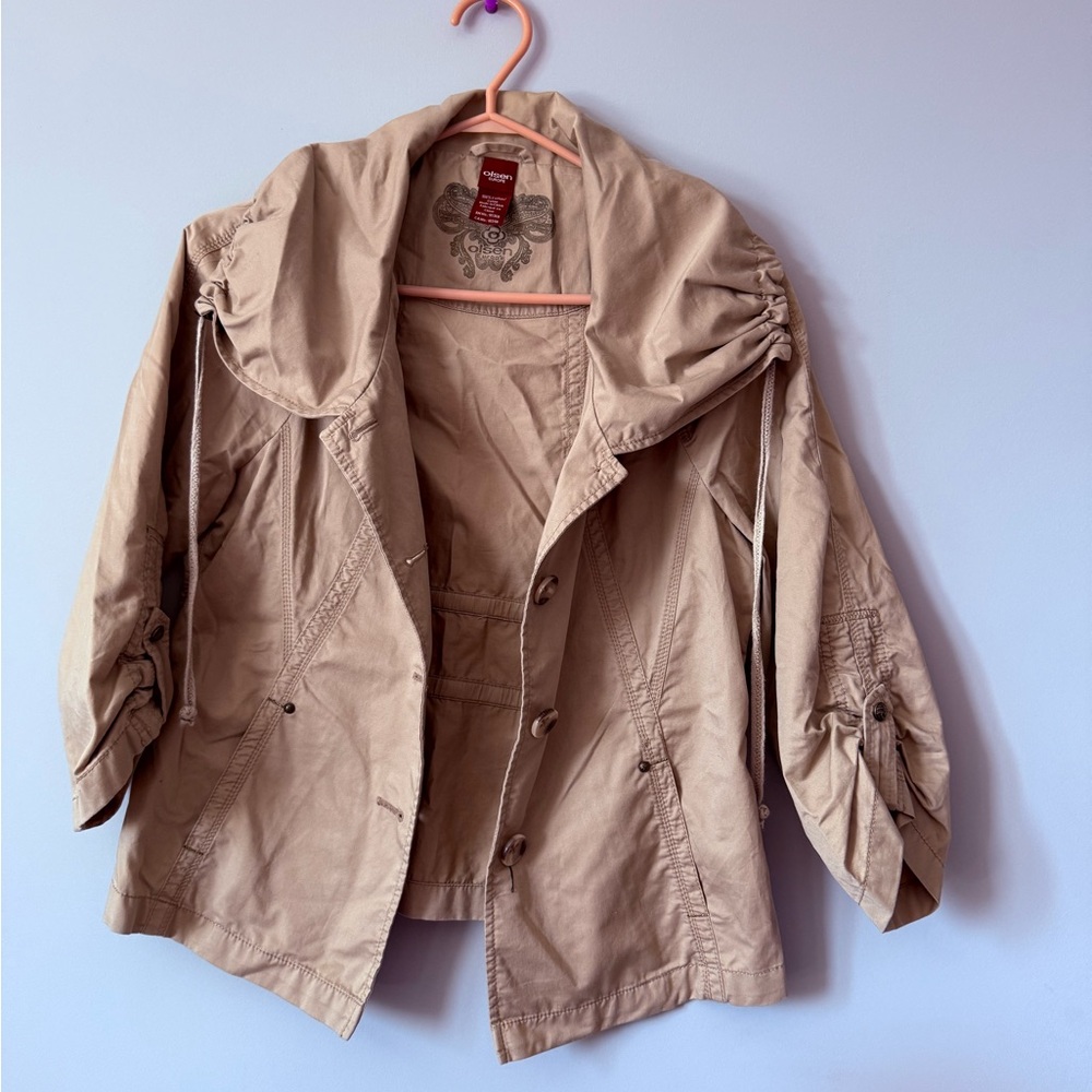 Stylish Tan Utility Jacket for Women